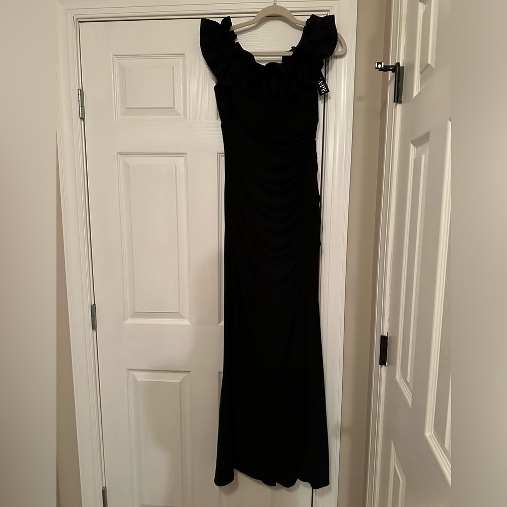 Xscape Ruffle Off the Shoulder Ruched Jersey Gown - Picture 6 of 7